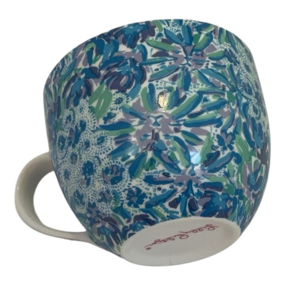 Lilly Pulitzer 12 Ounce Blue Ceramic Coffee Mug or Tea Cup - Picture 11 of 13